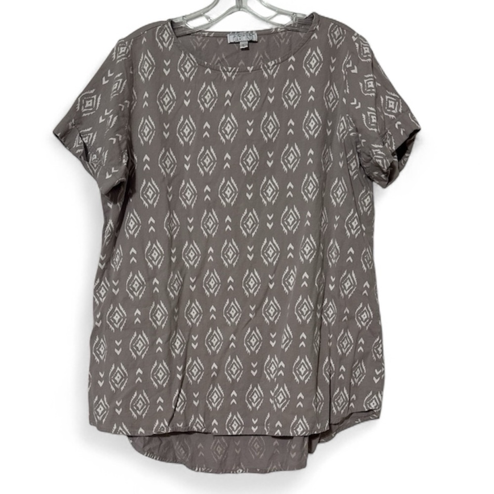 Elegant Gray Patterned Blouse